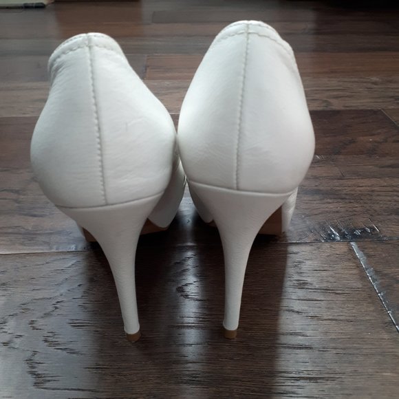 Zara White Open-Toe High Heels - Picture 6 of 10